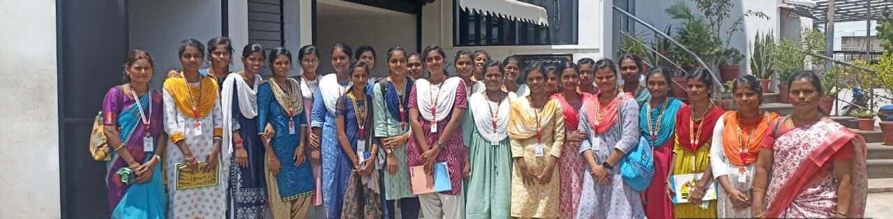 Adhiparashakthi Students eagerly waiting to visit the Industry
